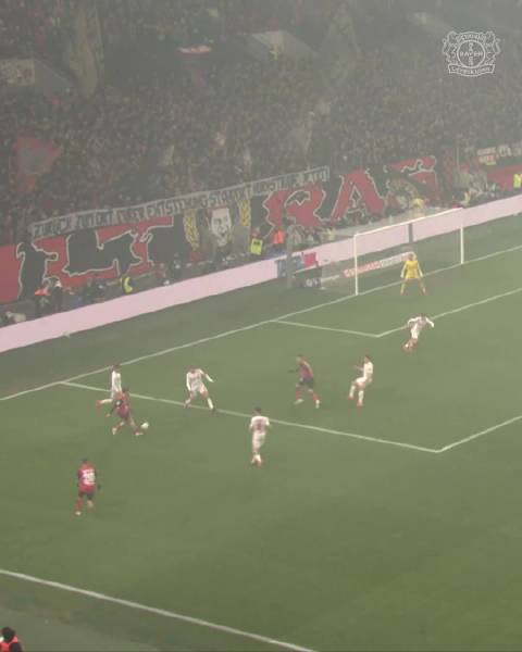 维尔茨复刻德甲标志，希克双响读秒绝平勒沃库森