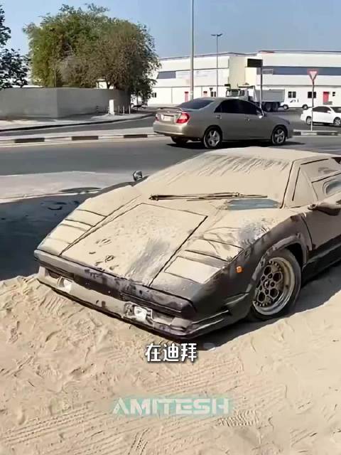 迪拜废弃超跑的背后原因