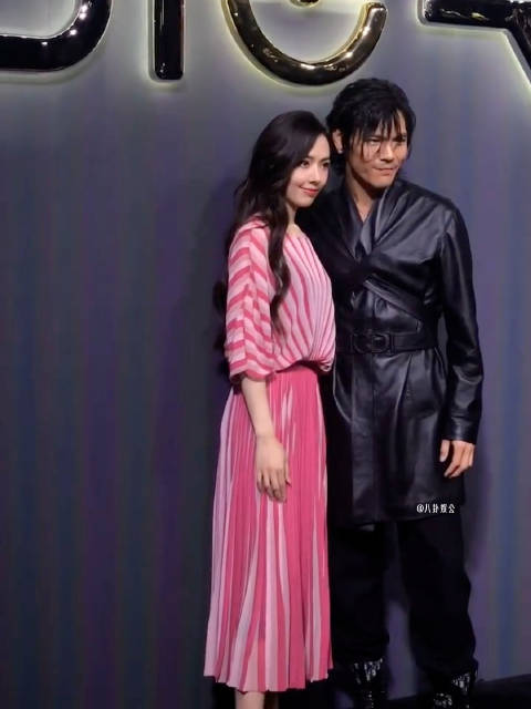 郭碧婷回应与向佐分居两地，称其需与孩子保持联系