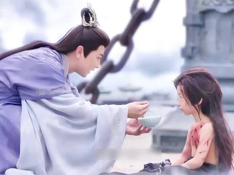 印小天景区救人获赞，保剑锋等插刀教成员塌房