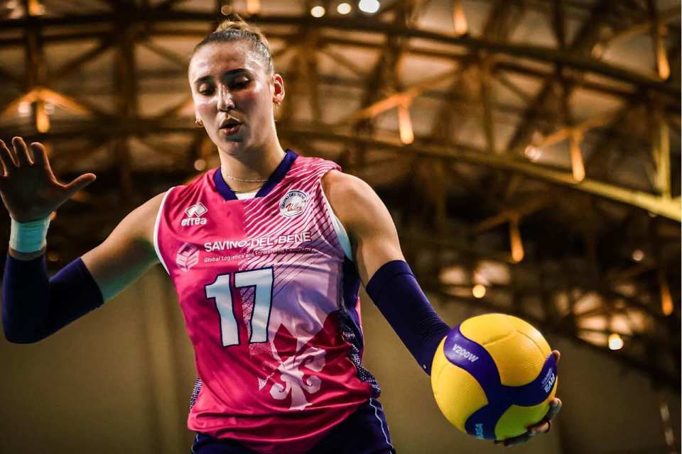 女排世俱杯朱婷14分科内横扫巴西海滩 3连胜荣膺小组第一晋级4强