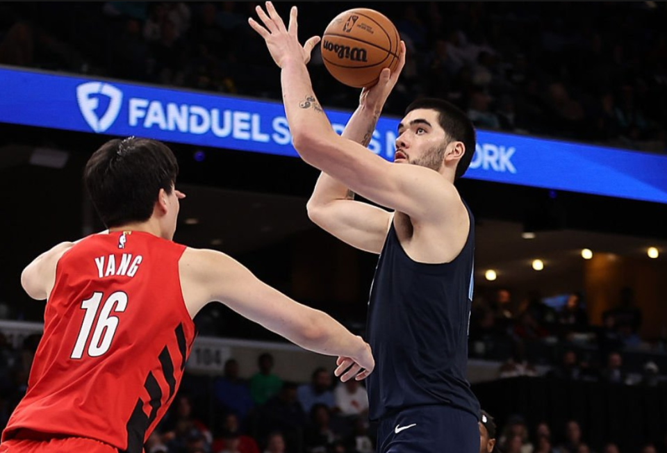 姚明式伤病预警！伊迪左踝应力性反应至少休战四周 上一场对阵杨瀚森