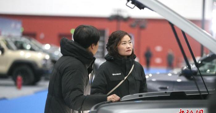 青海西宁冬季车展开幕 500余款车型亮相