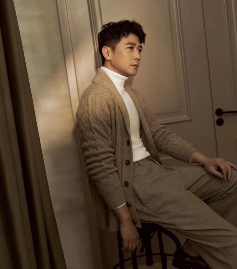 保剑锋方回应争议，否认出轨赠送香水，辟谣何珈好私信辱骂黄慧颐