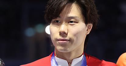 覃海洋入围最佳男子游泳运动员提名