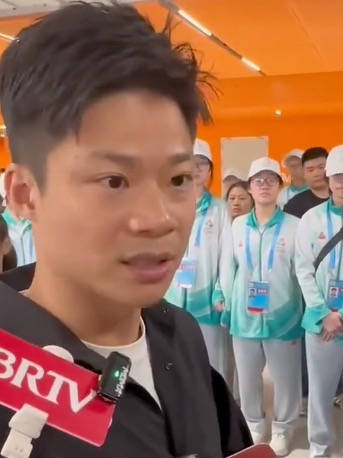 苏炳添退役后首次露面：残疾人运动员的体育精神值得学习