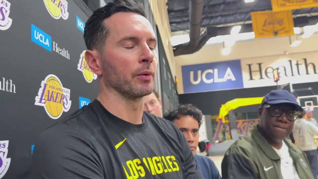 雷迪克被问及湖人的困境能否用现有阵容和轮换解决时的回应