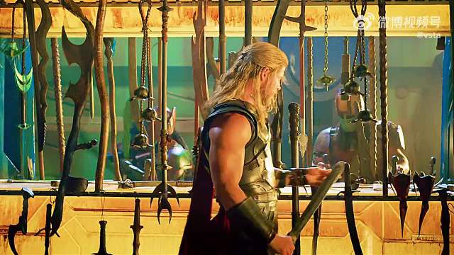 拥有一个爱吃醋的暴风战斧是什么体验，暴风战斧：雷神你个渣男！