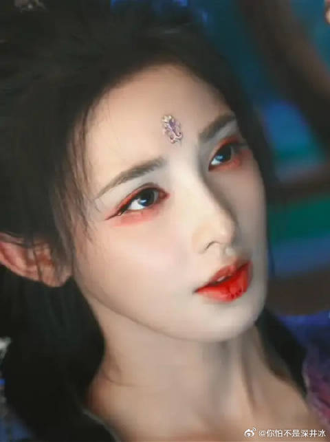 被慕雨墨钓到简直是易如反掌