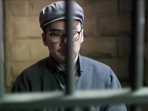 风筝:郑耀先为信仰卧底18年，这才是真正的孤勇者