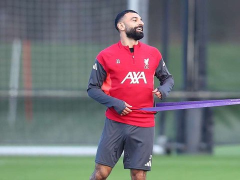 穆罕默德萨拉赫在与斯洛特会谈被列入利物浦参加布莱顿比赛大名单