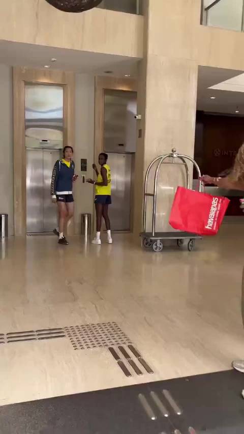 朱婷的巴西粉丝分享线下追星成功朱婷