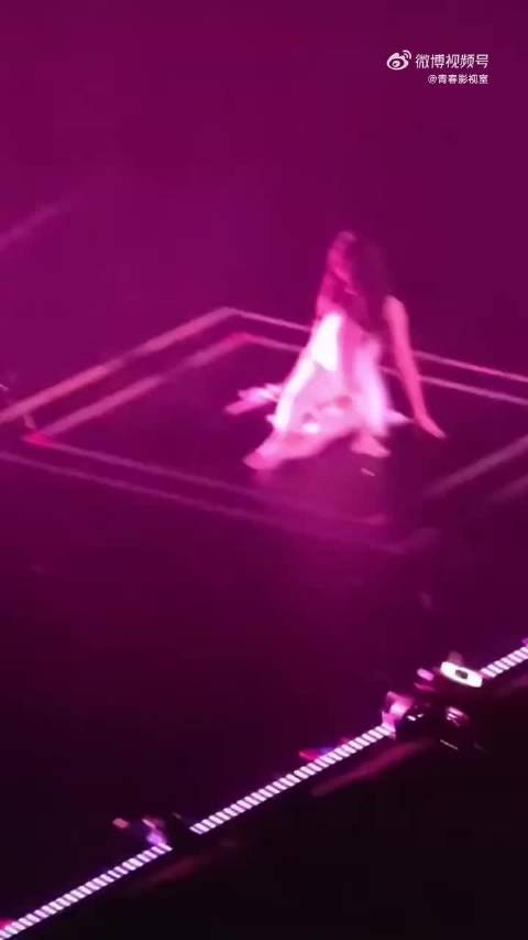 一念江南删博取关虞书欣转投云初令，影视圈资源适配现行业抉择