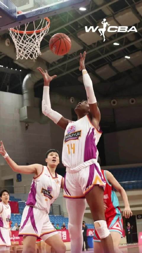 河南女篮不敌合肥遭遇赛季首败