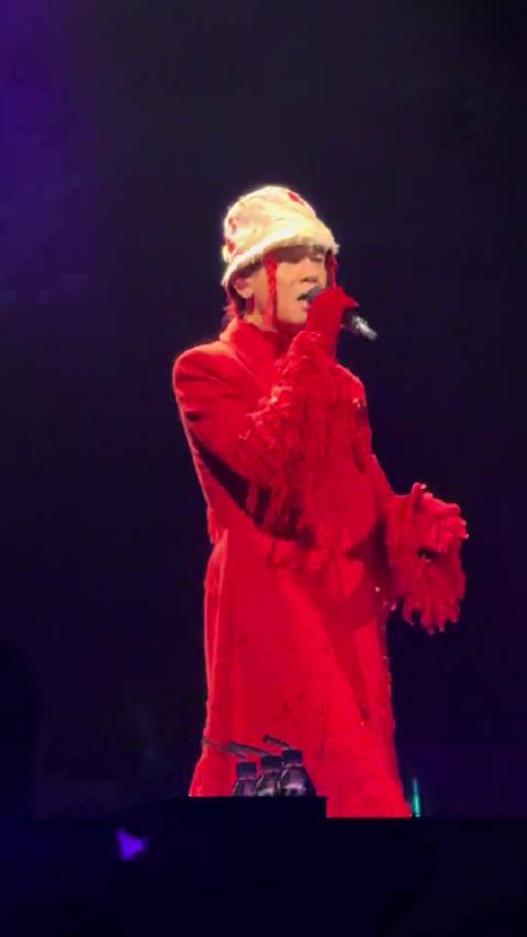 陈小春《街角的晚风》本人真唱了，再也不是AI的啦！