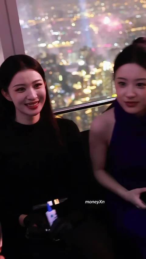 王楚然因高度近视需随身携带眼药水