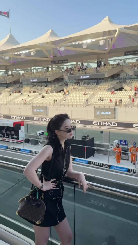 阿布扎比F1大赛上的刘亦菲