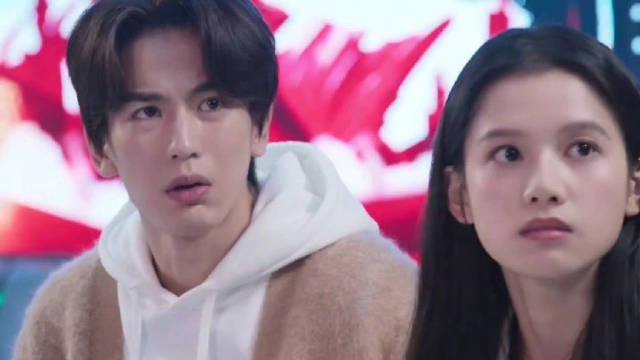 张凌赫和张婧仪两人第一次合作的电视剧吧