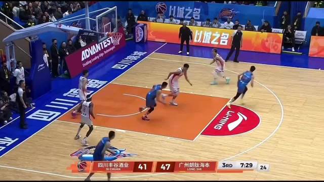 哥，还是熟悉的感觉！第16个赛季，得16分，还喜提一个T，完美！