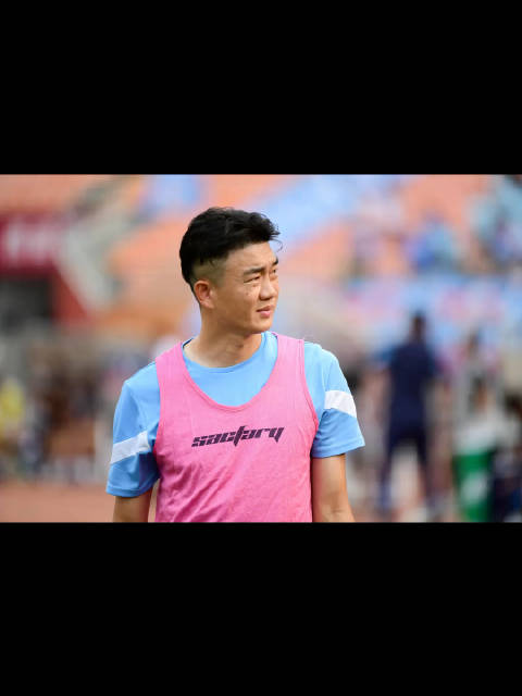 体育博主李平康：前国脚戴琳欠球迷钱不还，还辱骂对方 该球迷至今仍在病危中