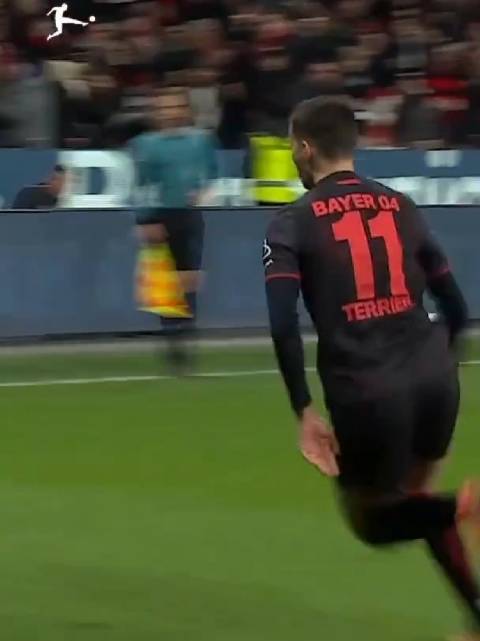 马丁·特雷尔蝎子摆尾破门，勒沃库森战科隆