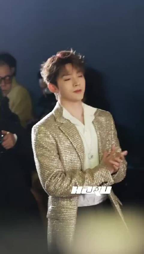 内娱现役法拉利来了