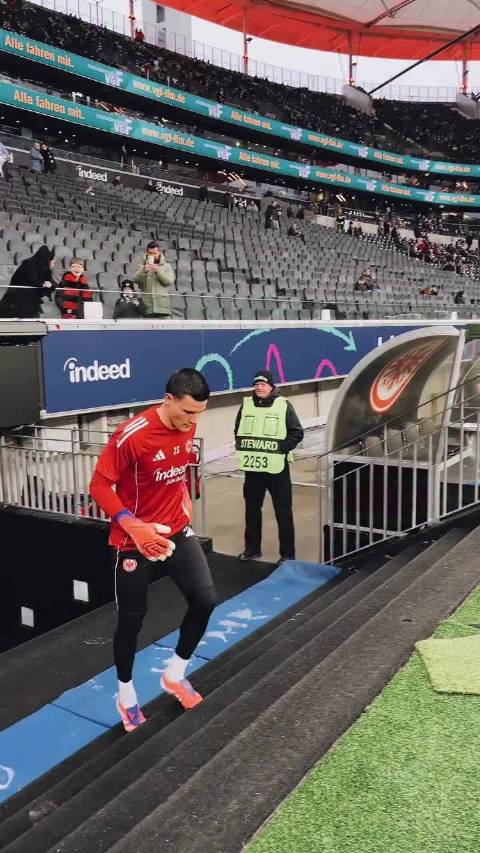 1:0拿下奥格斯堡