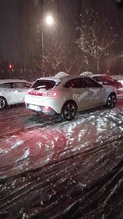 北方冬季慎选后驱电车，四驱更稳妥