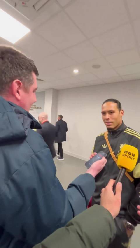 萨拉赫婉拒采访，笑称连续两周不想再聊