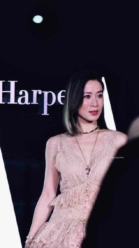 12.11｜上海·时尚芭莎 - “你的一切都让人着迷” - 这个帅这个必须补发