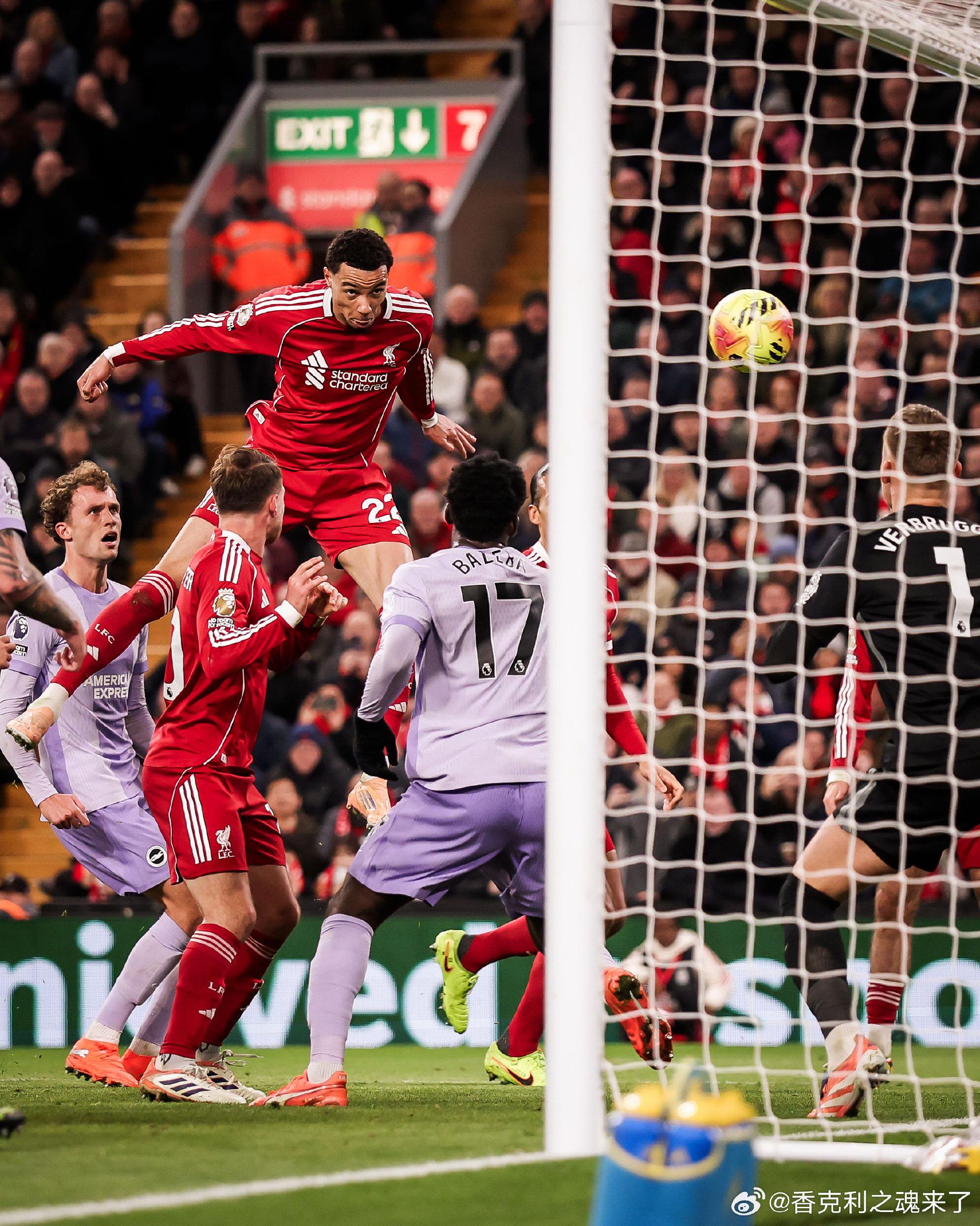 利物浦2-0胜布莱顿，琼斯埃基蒂克表现亮眼