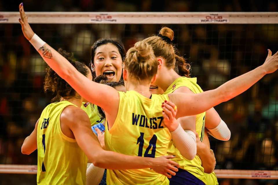 女排世俱杯科内3-1逆袭奥萨连续两届进决赛 朱婷13分加比18分