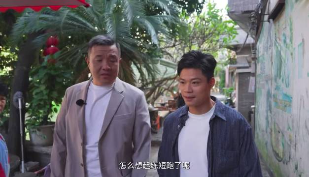 苏炳添体育课跑出11秒7开启短跑生涯