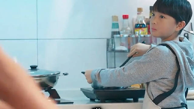 乔大夫这次遇到对手了吧，小孩哥脑路清晰有深度.