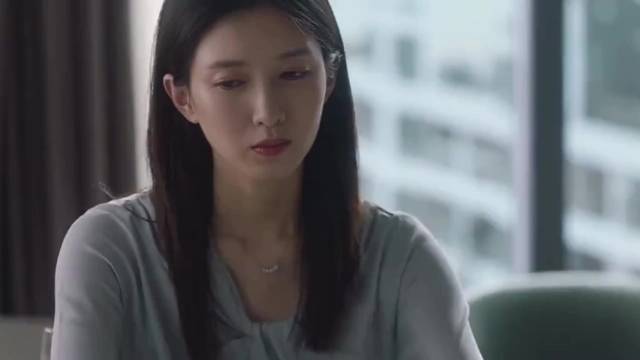 江疏影《三十而已》演绎王漫妮识破七年感情骗局