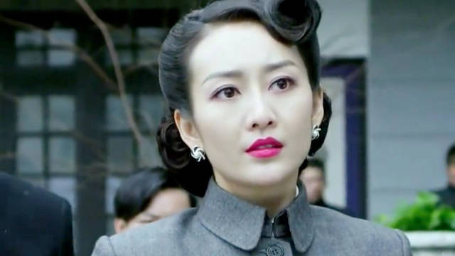 大姐被76号的小胖子抓走，阿诚霸气护姐 伪装者