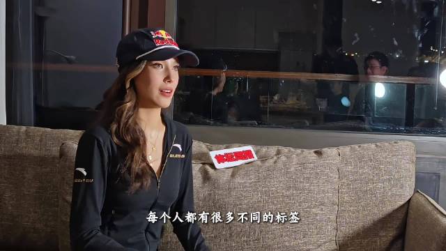 体坛周报专访冠军的心 采访于2025年12月13日云顶夺冠以后