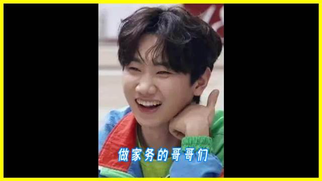 陈学冬金毛垃圾桶旁救小奶猫