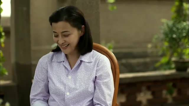 父母爱情：纨绔子弟说成执跨，闺蜜笑不活了，下秒乡下妹出口更逗