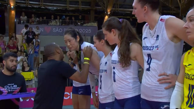 朱婷首局低迷后两局回暖,太子首局爆发后三局下滑