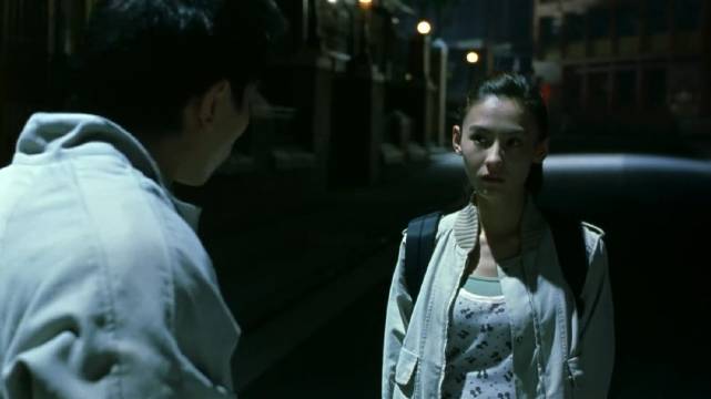 华哥和柏芝还演过戏，华哥这大块头保真吗