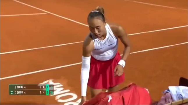 年度小品回顾：高芙空发球