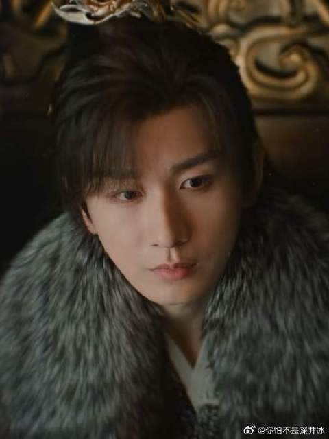 前路漫漫，但你值得所有光明