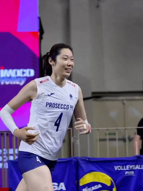 决赛来啦，加油朱婷！加油科内！朱婷留洋第七季世界女排新闻