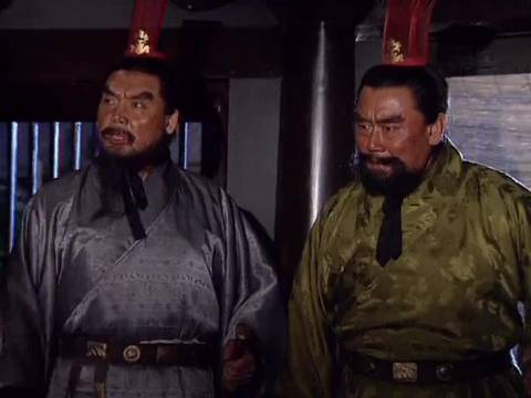 孙策以玉玺为质向袁术借兵，刘备劝其谨慎