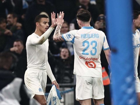 格林伍德在对阵摩纳哥的比赛中攻入制胜球，马赛重回法甲第三名