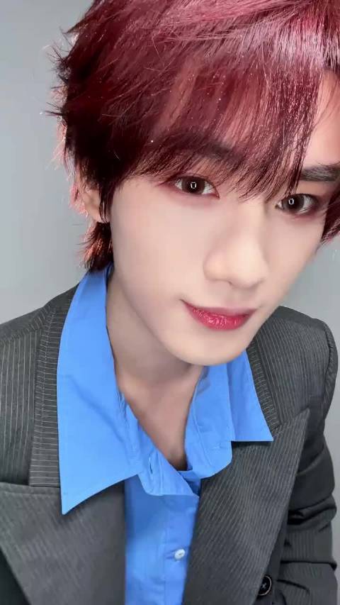 冲浪速度一级快的小丁上线～我宣布全世界最适合cha《我叫李飞》的人出现了！