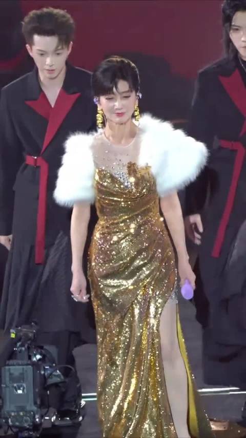 赵雅芝白娘子形象深入人心，国民感滤镜历久弥新