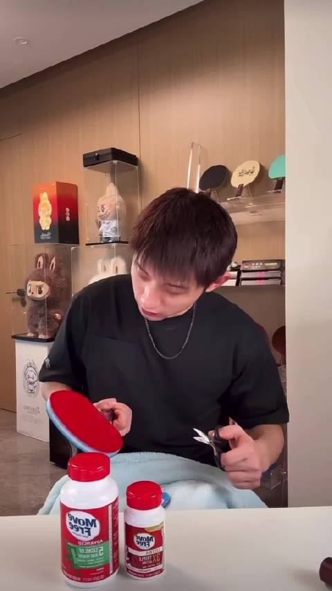 张继科直播挑战立燕窝铁