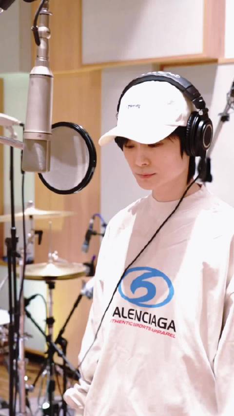 李宇春经典歌曲《冬泳》引热议，你最爱哪首